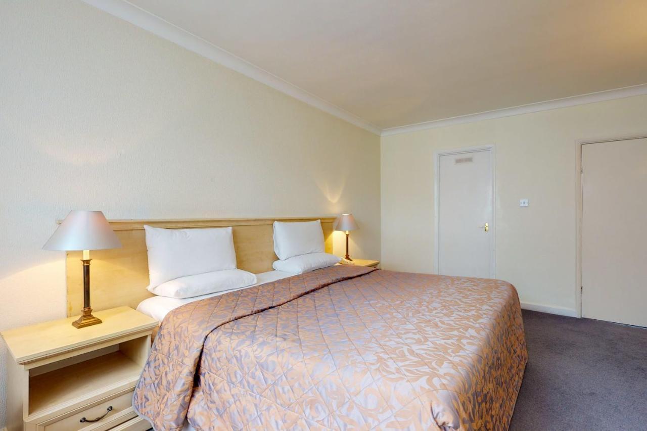 Hertford Court London Exterior photo