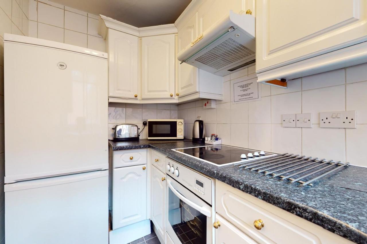 Hertford Court London Exterior photo