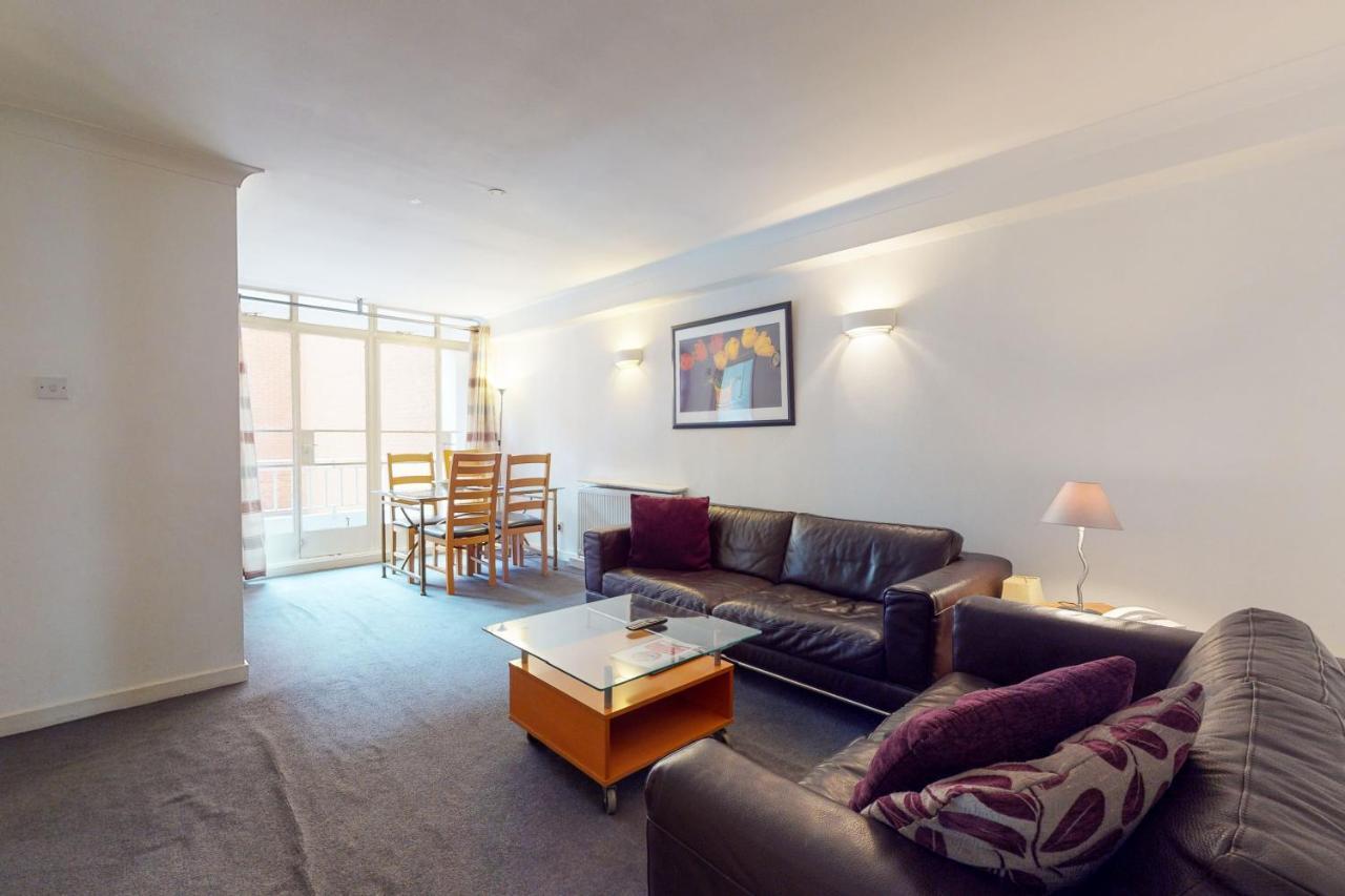 Hertford Court London Exterior photo